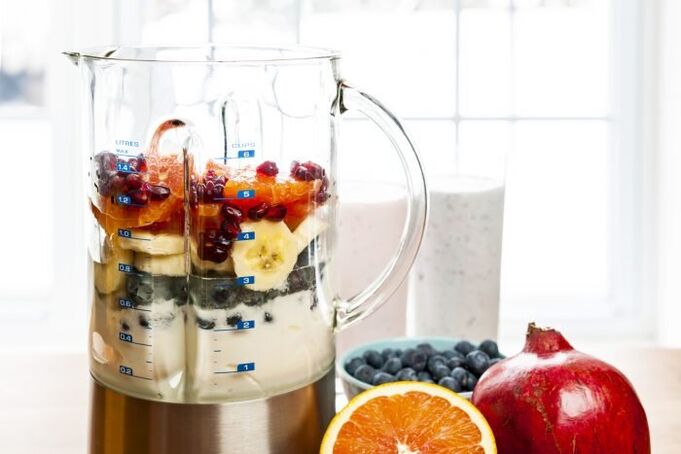 Preparing a berry cocktail to increase potency in a short time